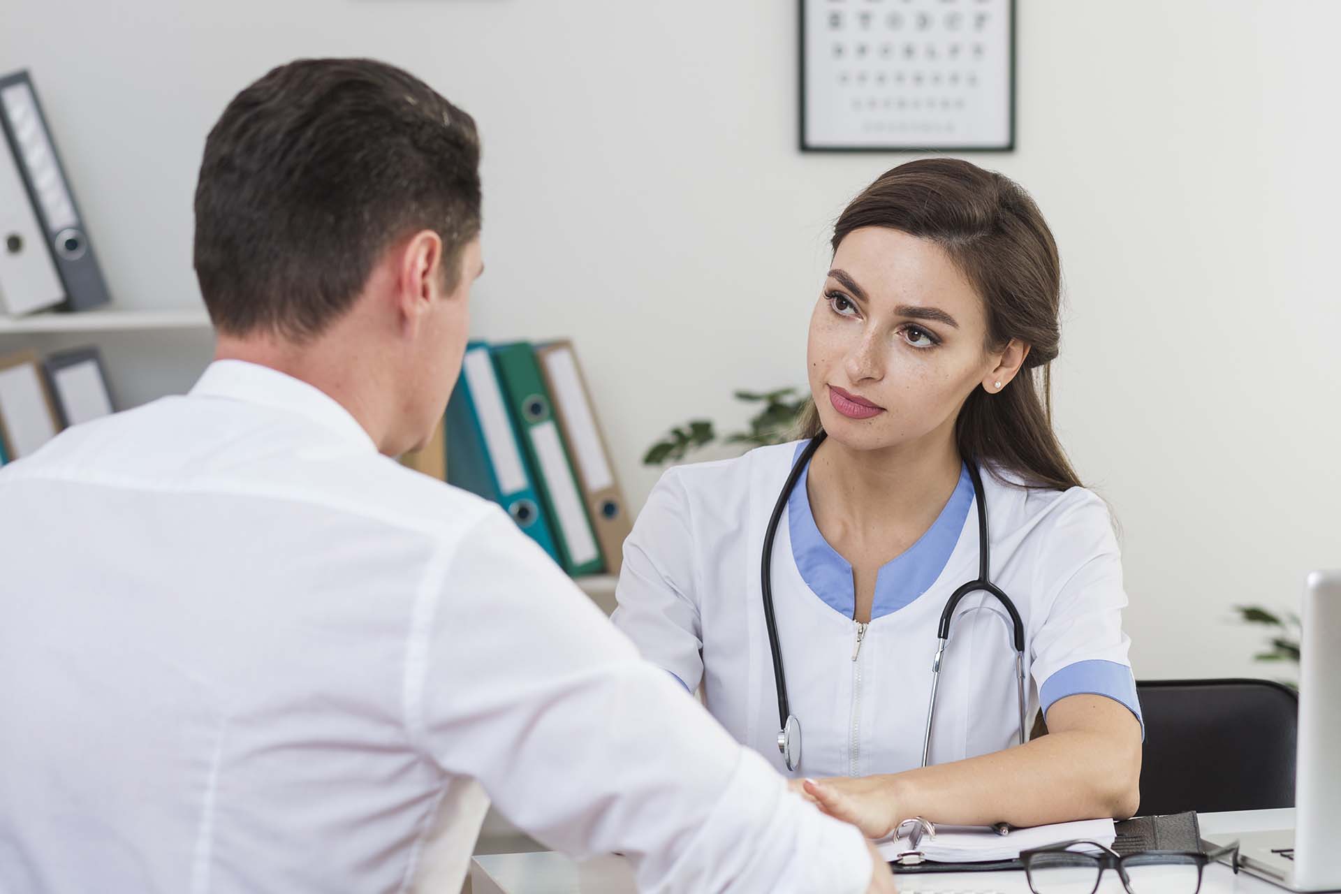 doctor-consultation-medical-advice-patient-care-healthcare-service-stethoscope-health-care-1708612-pxhere.com